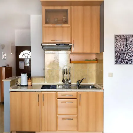 Zen U Apartman Postira